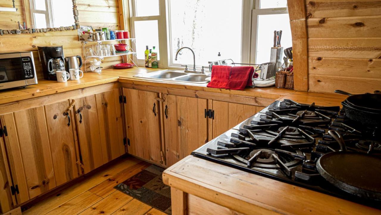 Aubin Sky Lodging At The Yl Ranch Savery Buitenkant foto