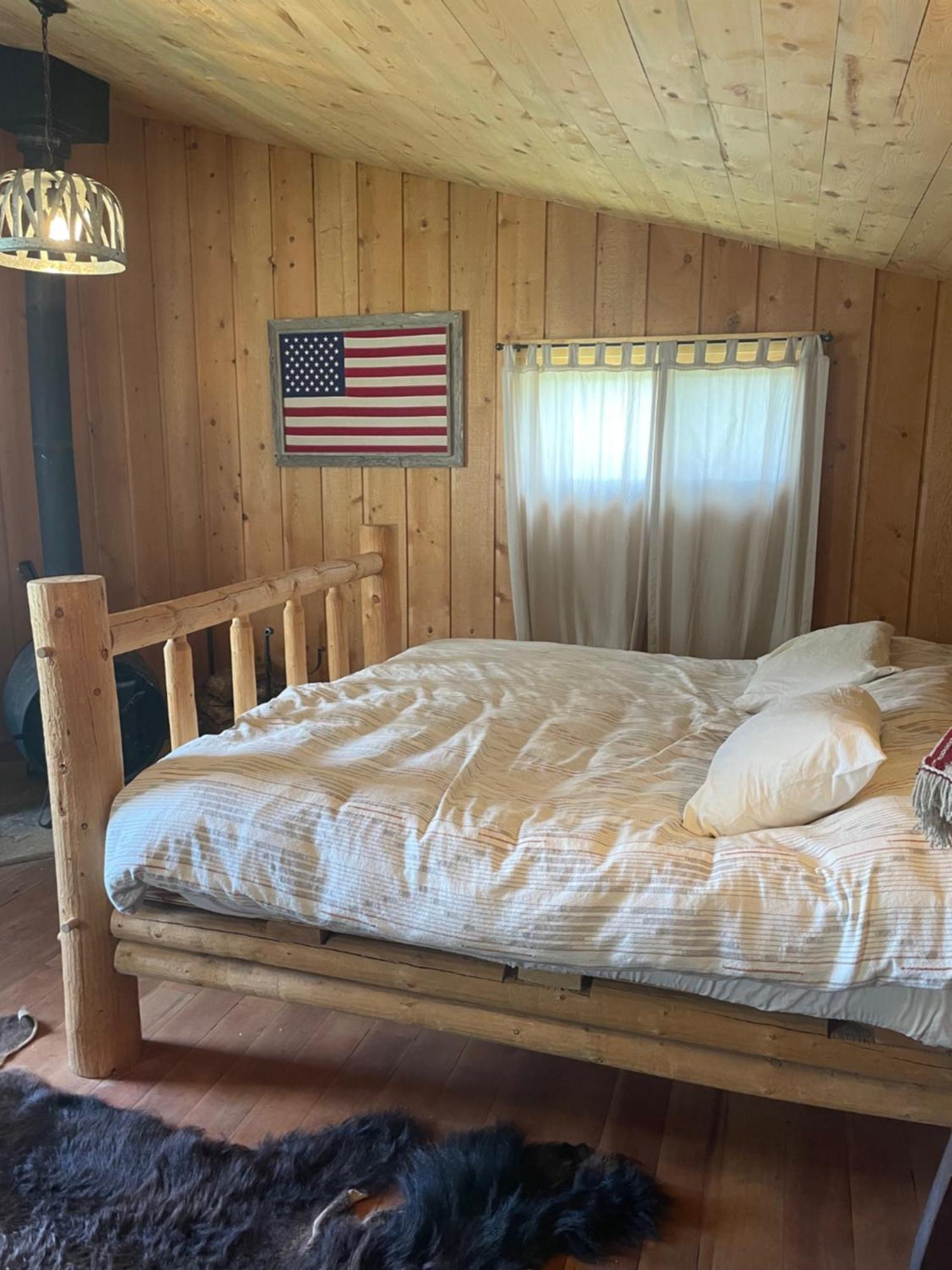 Aubin Sky Lodging At The Yl Ranch Savery Buitenkant foto