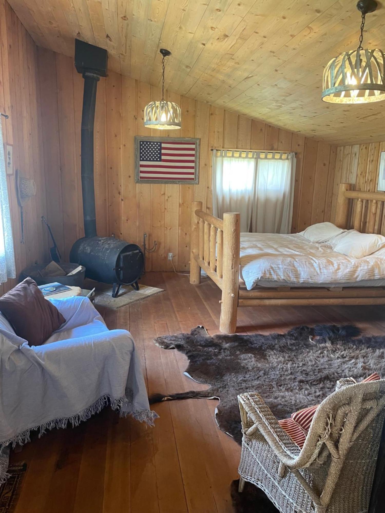 Aubin Sky Lodging At The Yl Ranch Savery Buitenkant foto